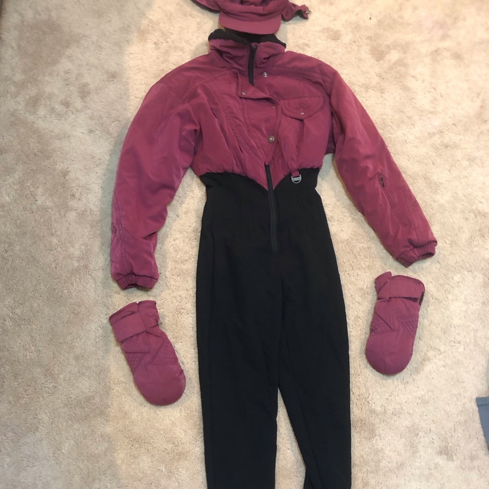 Snow suit with hat and gloves